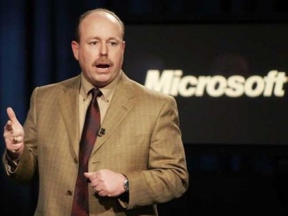 微软COO：Windows 10最早明年夏季末推出